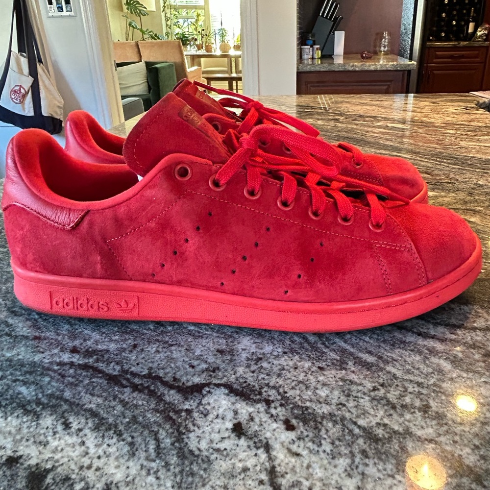 Size 11 red suede Stan Smith - Picture 4 of 4